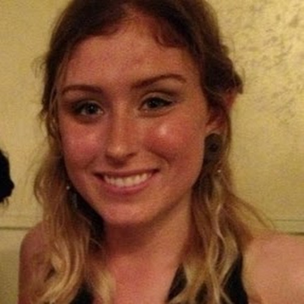 Meet your Posher, Ella